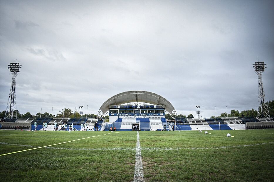 Apertura: se fijó la última fecha, con Cerro Largo-Peñarol el lunes 11 en Melo