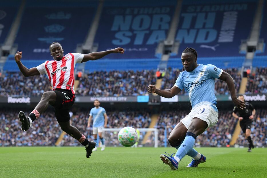 Premier: Manchester City ganó y mete presión arriba. United, Liverpool y Chelsea empataron