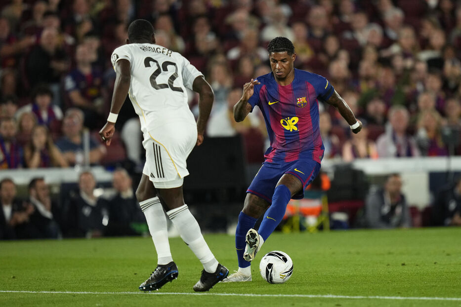 Barcelona está venciendo al Real Madrid 2-0 en el Camp Nou. ¿Cómo verlo?