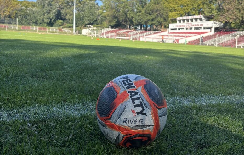 River Plate no entrenó como protesta por deudas con el plantel; Mutual en alerta máxima