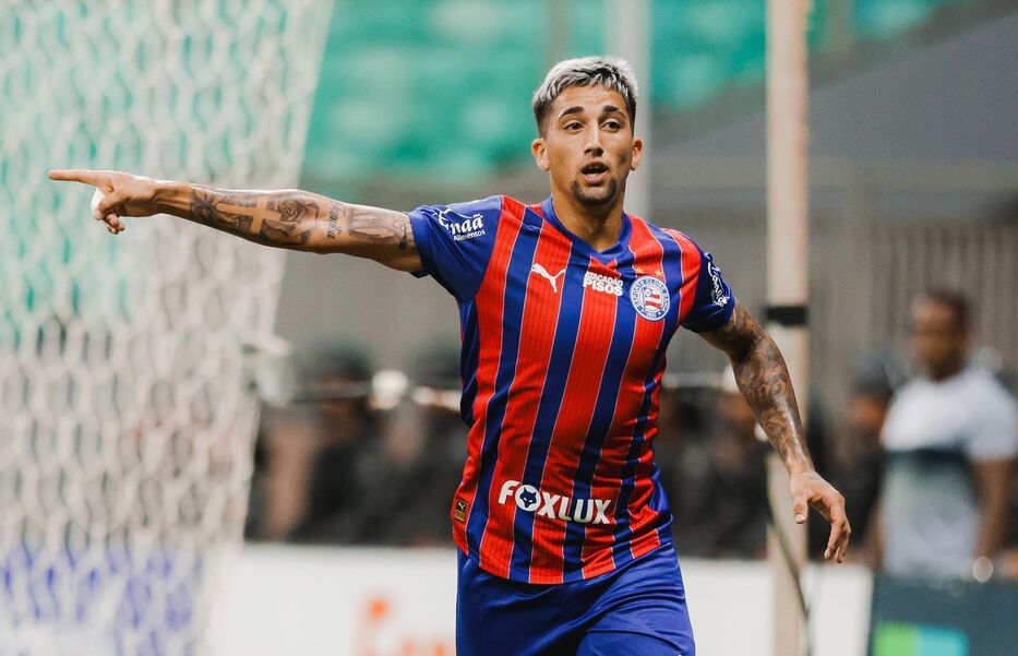 Brasil: Kike Olivera no jugará ante Gremio mientras se encuentra en medio de críticas