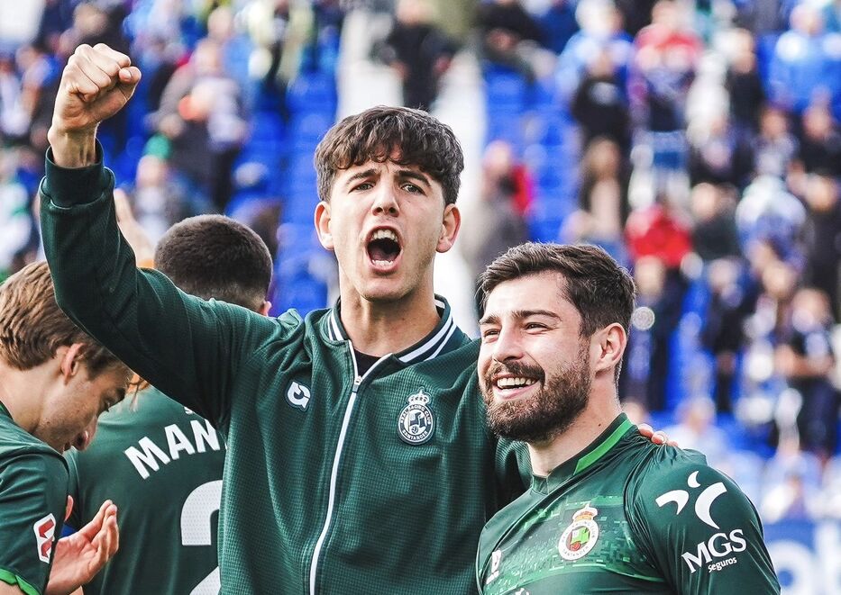 España: Racing de Santander, de Facundo González, ascendió tras 14 años en segunda