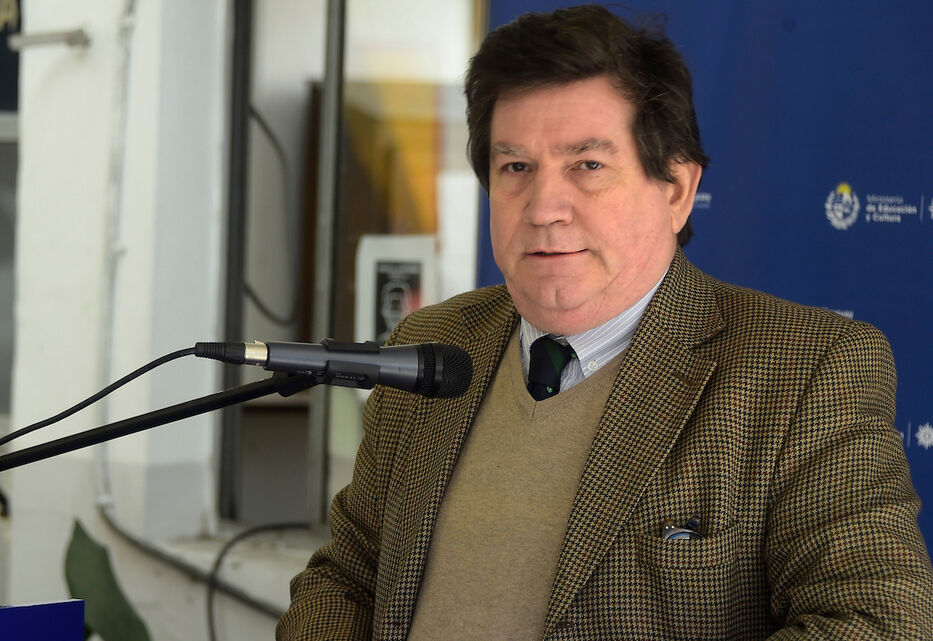 “Hay problemas a resolver”: Willy Rey cuestionó la reforma de Cosse al Palacio Legislativo