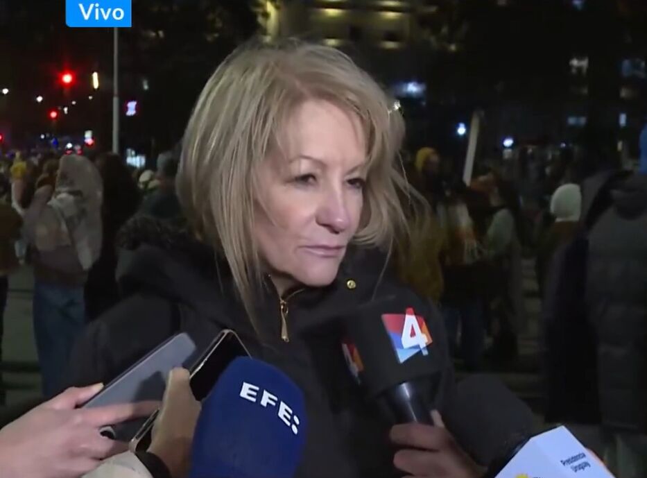 Mejor no hablar de ciertas cosas: la prolongada y elocuente pausa de Cosse en la marcha