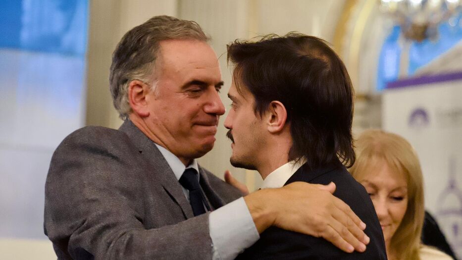 Legislatura de Buenos Aires homenajeó a víctimas de Plan Cóndor, con presencia de Orsi