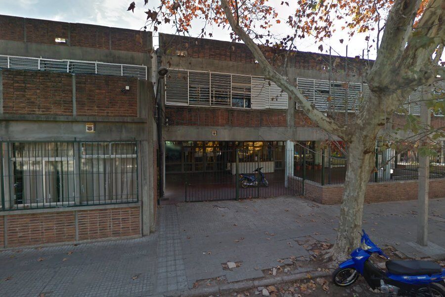 Un padre golpeó e insultó a una adscripta del liceo donde estudia su hijo en Paysandú