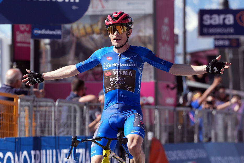 Giro de Italia: Vingegaard ganó la etapa 14 y es el nuevo líder. ¿Cómo quedó Thomas Silva?