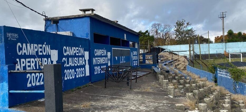 Liverpool: Hinchas despidieron al Belvedere y se llevaron un recuerdo lleno de historia