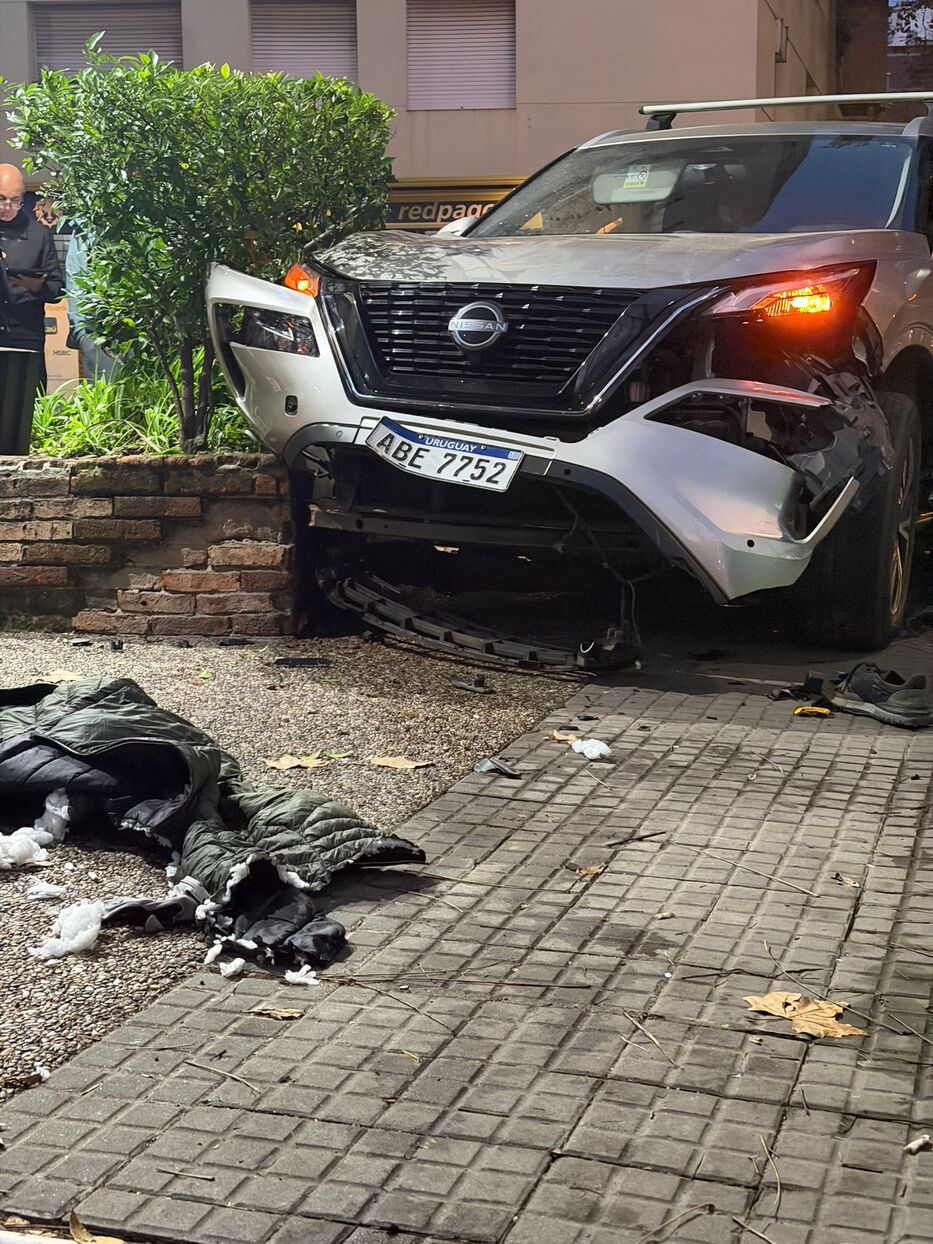 “Quebrado y se quería mover”: herido en accidente en Pocitos es joven ladrón que escapaba