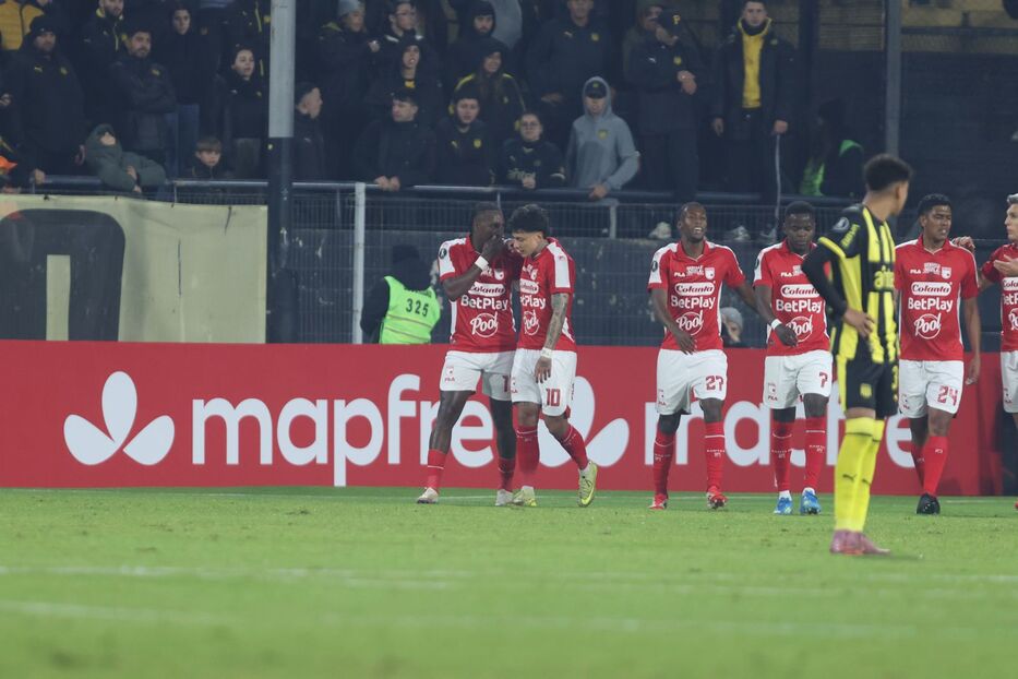 Libertadores: Peñarol perdió con Santa Fe 1-0 de local y terminó último en su grupo