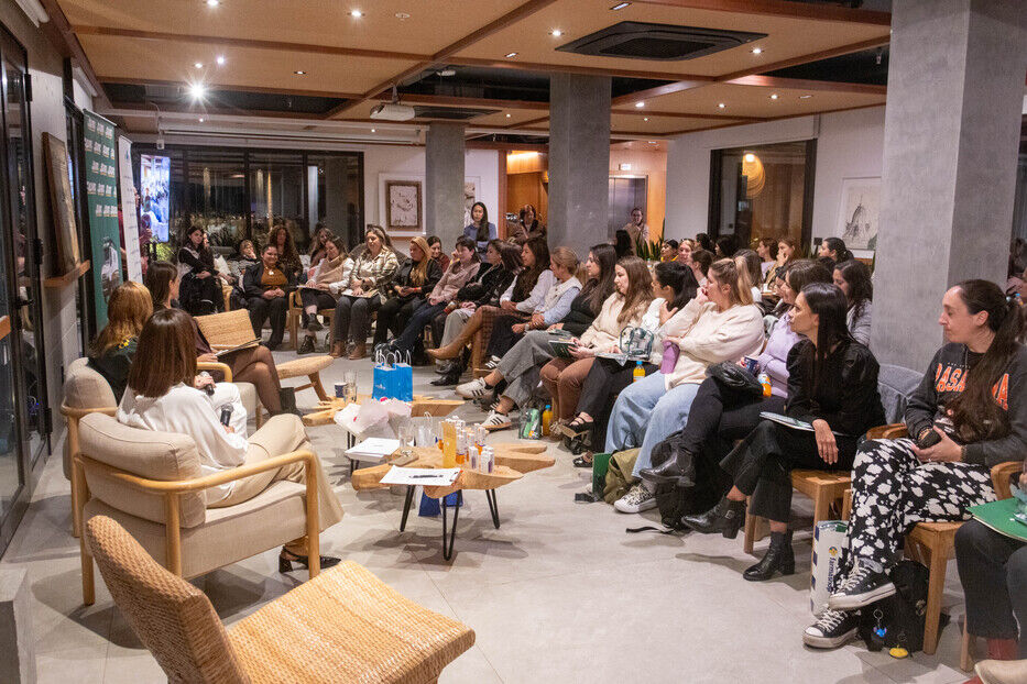 SUAT y Club de Mujeres promovieron el cuidado de la salud mental femenina