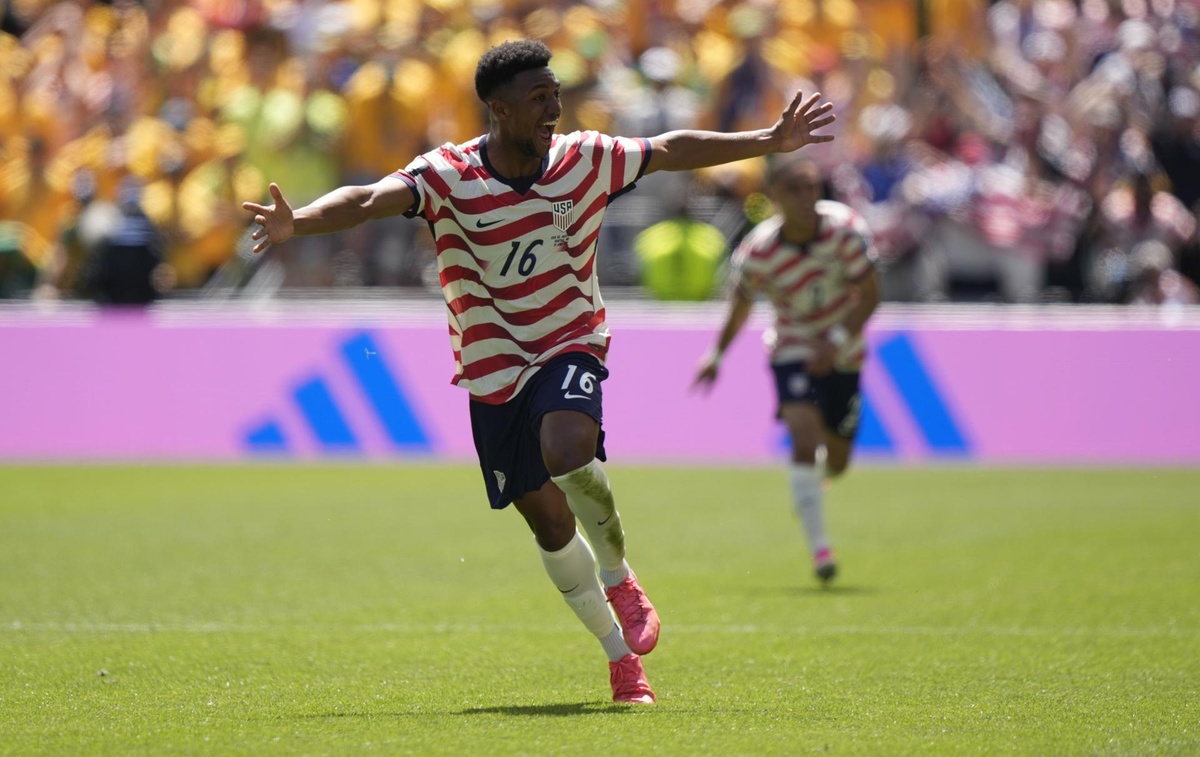 Mundial 2026: Estados Unidos venció 2-0 a Australia en Seattle y clasificó a dieciseisavos