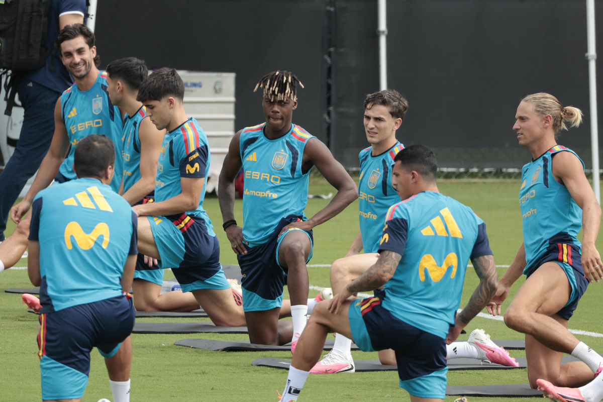 "Hay un poco de 'pique'”, advirtió Nico Williams en la previa de Uruguay: “Un equipazo”