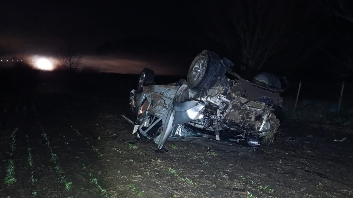 Despiste y vuelco: dos personas murieron tras siniestro de tránsito en Soriano