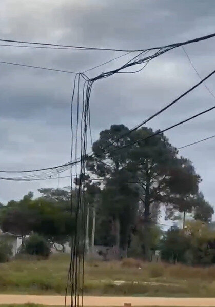 “¿Qué haces? No podés cortar los cables”: el reclamo que frustró un robo en San José