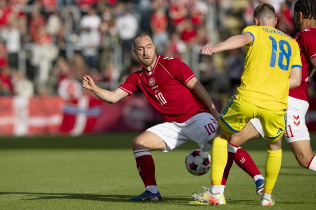 El danés Christian Eriksen “está bien” tras volver a sufrir 