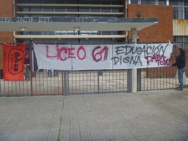 Liceo del Cerro será ocupado por tiempo indefinido; reclaman