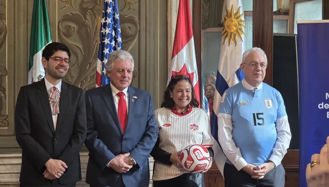 La mandó a la tribuna