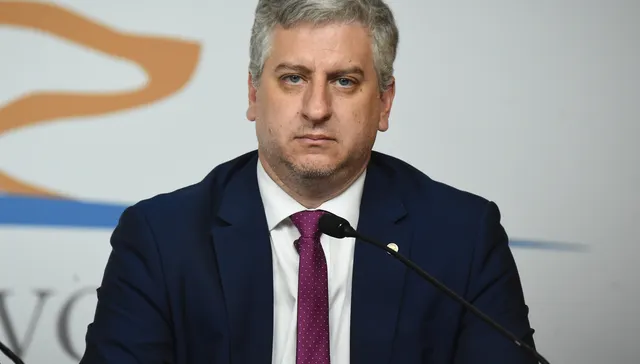 Dardos por todos lados