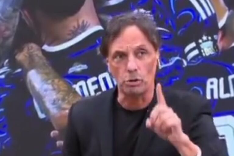 “Me quedo allá”: periodista argentino amenaza con no volver si pierden contra Uruguay