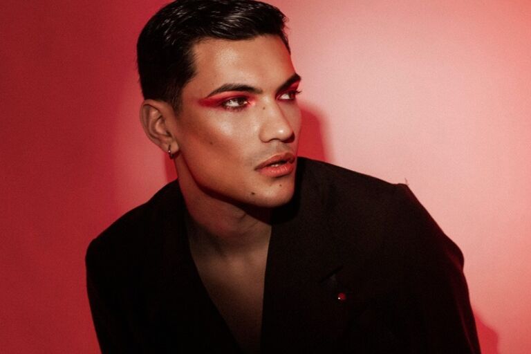 Alfonso Letier: qué sale de mezclar pop latino, cumbia del interior y un ojo para la moda