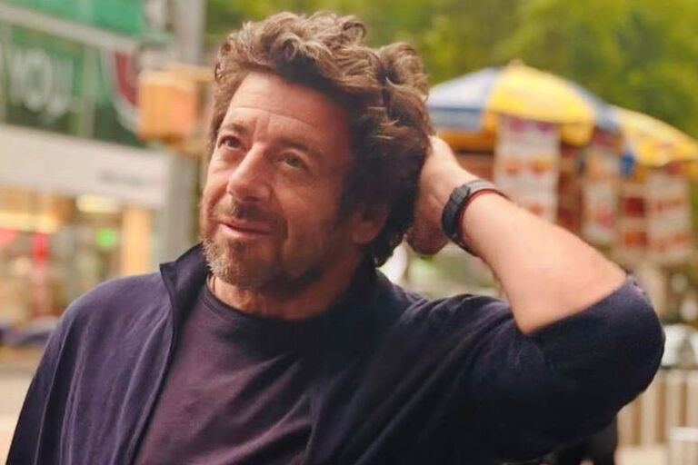 El actor Patrick Bruel, imputado por varios delitos sexuales, sumó dos nuevas denuncias