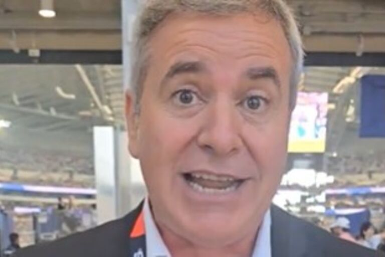 “Mundial de mierda”: periodista argentino debió explicar una frase que se coló al aire