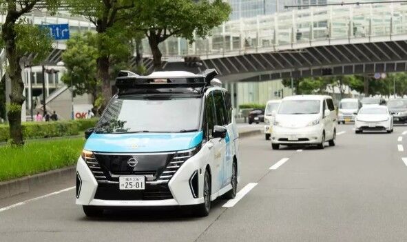Tesla proyecta lanzar su servicio Robotaxi en Madrid en diciembre de 2026