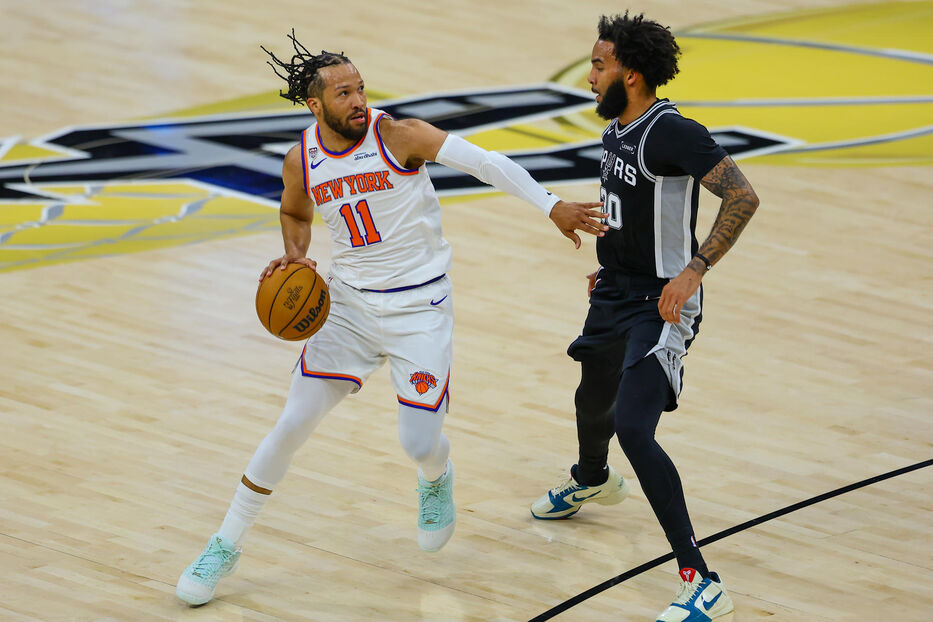 NBA: Arrancaron las finales con victoria de los Knicks a domicilio en San Antonio