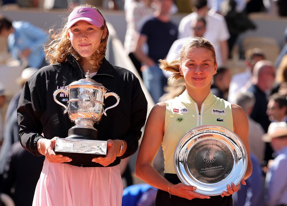 La polaca que fue de la qualy a la final de Roland Garros, sin sponsor, y subió 93 puestos