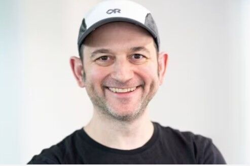 OpenAI ficha a Noam Shazeer, uno de los líderes de Gemini en Google