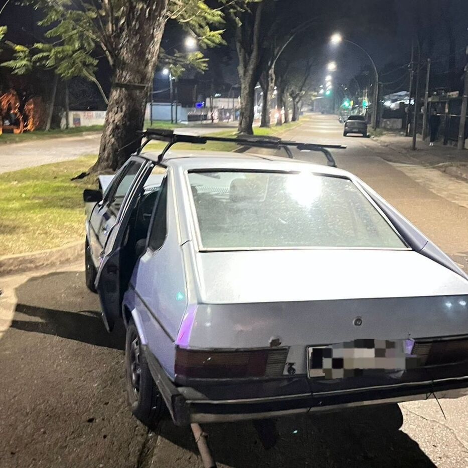 Posible descompensación: investigan muerte de hombre que chocó con un árbol