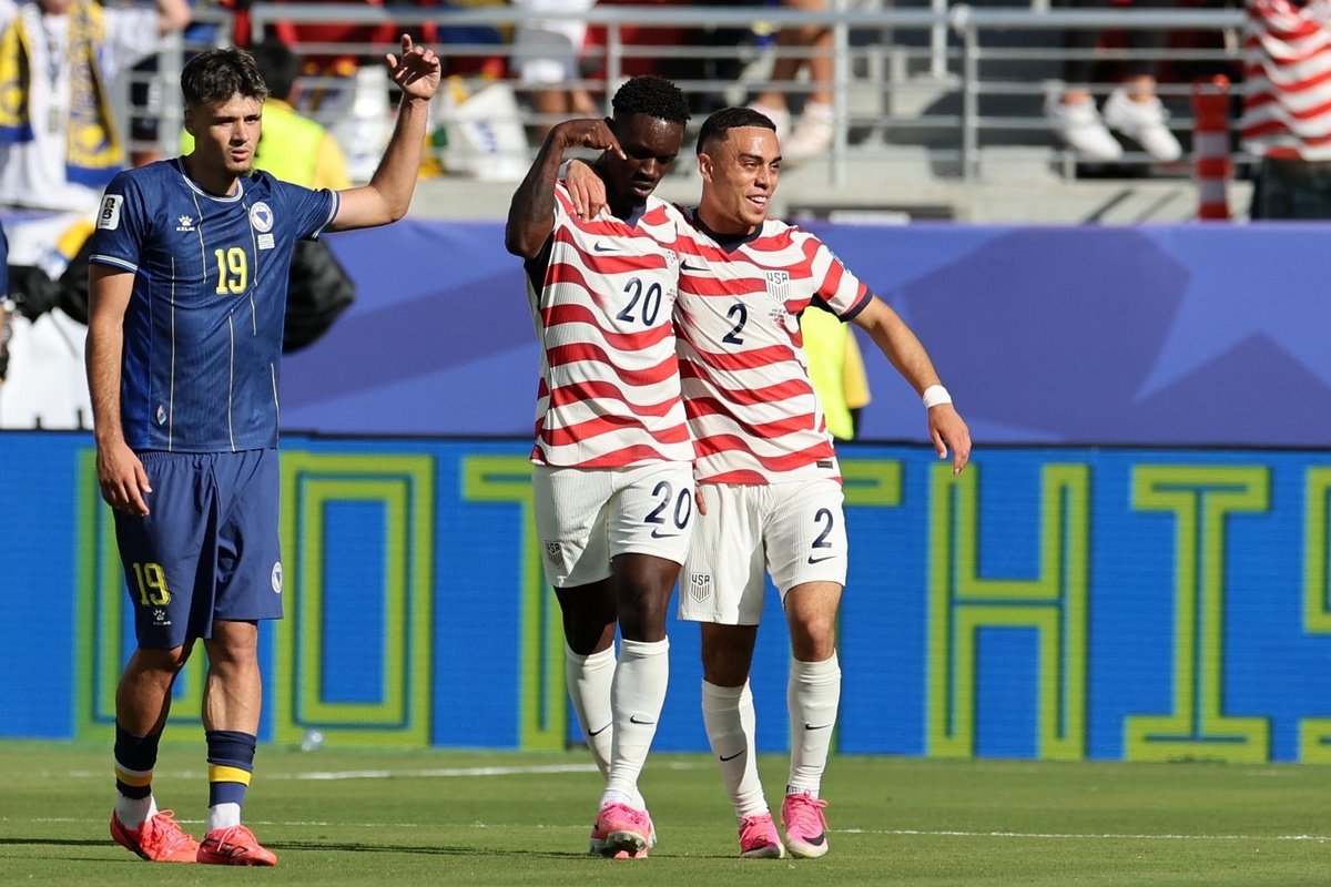 Mundial 2026: Estados Unidos derrotó a Bosnia 2-0 y será rival de Bélgica en octavos