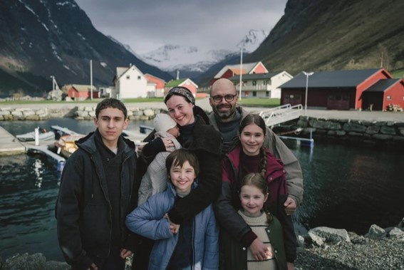 “Fjord”: un retrato incómodo sobre los límites de los protocolos modernos
