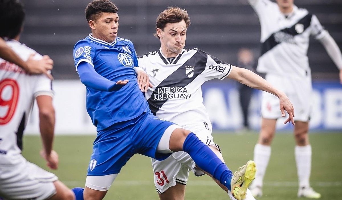 Intermedio: Danubio y Juventud están empatando 1-1 en Jardines por partido pendiente