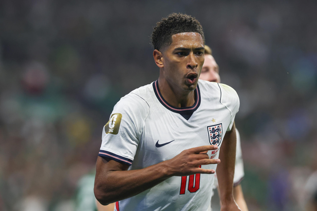 Mundial 2026: Inglaterra está derrotando 2-1 a México como visitante en el estadio Azteca