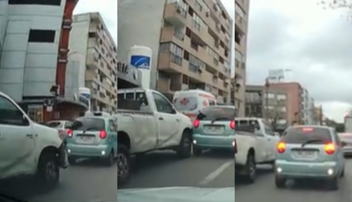“Le choca el auto para abrirse paso”: filman insólito roce de vehículos en bulevar Artigas