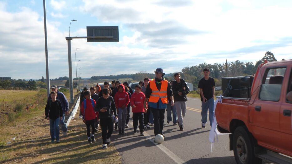 Franquito y el desafío solidario que hizo 600 kilómetros con una sola pelota