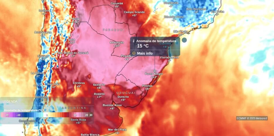 Proyección de anomalía de temperatura para las 15 horas del viernes. Meteored
