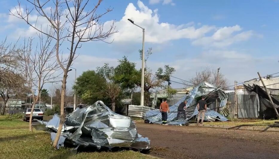 Salto sigue con miles de hogares sin luz y un funcionario convalece tras electrocución