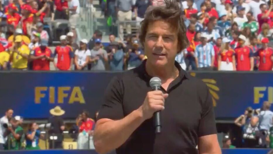 Así fue la aparición de Tom Cruise en la final del Mundial que fue viral
