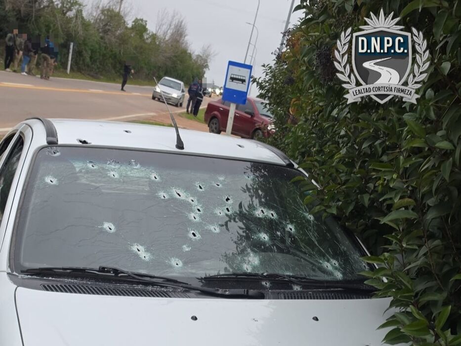 Canelones: tiroteo entre dos autos en ruta 74 terminó en choque y dejó cuatro heridos