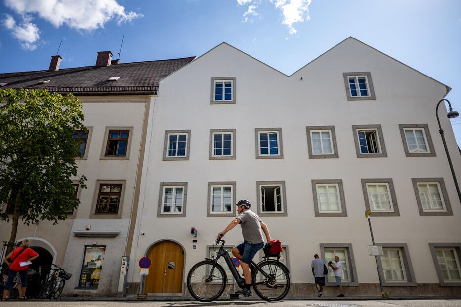 Tras años de debate, Austria reabrió la casa natal de Hitler con un nuevo cometido