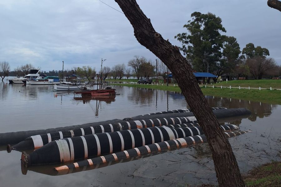Mucho ojo: el río Uruguay sigue creciendo y ya están en marcha las primeras evacuaciones
