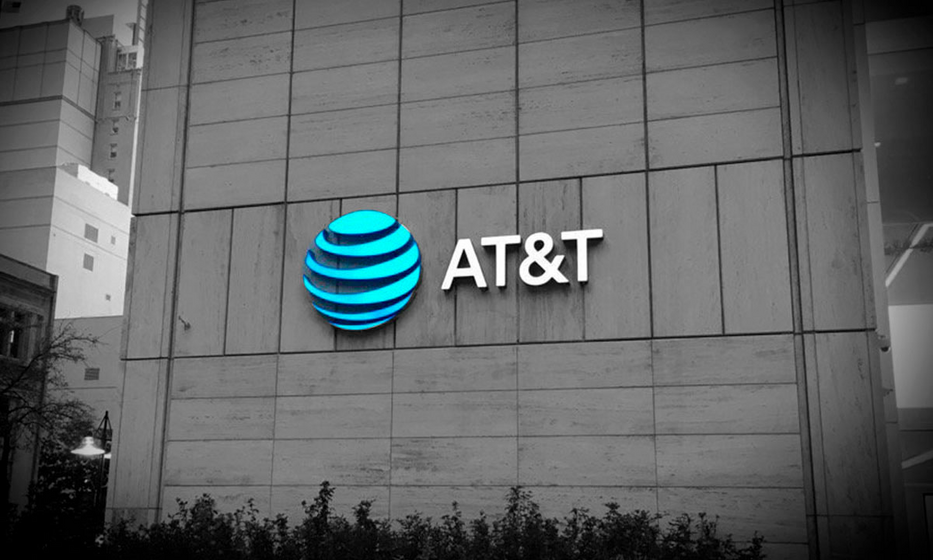 AT&T superó expectativas en ganancias y nuevos clientes