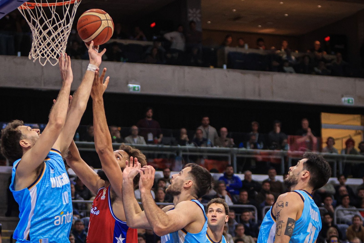 Básquet: ya se venden las entradas para Uruguay-Canadá, partido clave. ¿Cuánto cuestan?