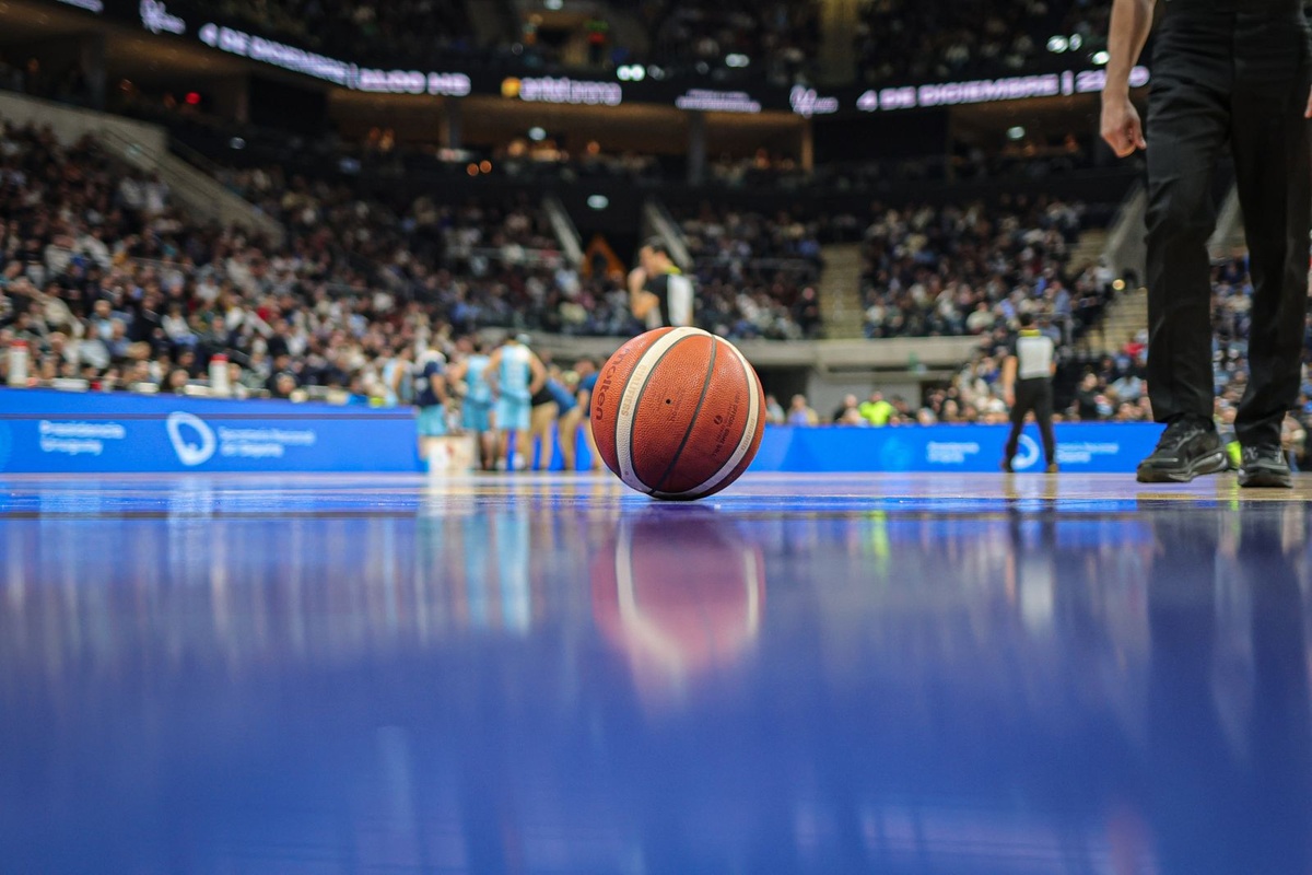 Se suspendió la actividad del básquetbol uruguayo por conflicto entre FUBB y los jueces