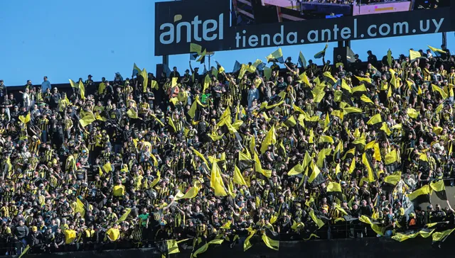 De atrás para adelante