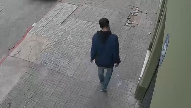 “¡Hospital, hospital!”: hombre apuñalado en La Comercial caminó más de una cuadra gritando