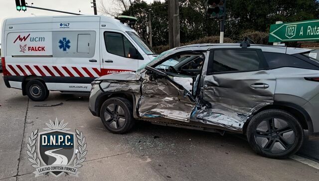 Montevideo: camión del Ejército con 17 soldados chocó a una camioneta y hay dos heridos